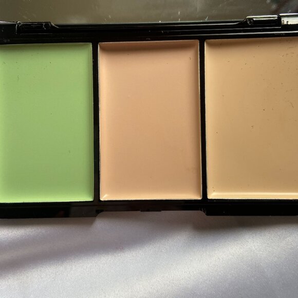 Bellapierre Cosmetics Pro Concealer Color Correcting Palette - Picture 2 of 4